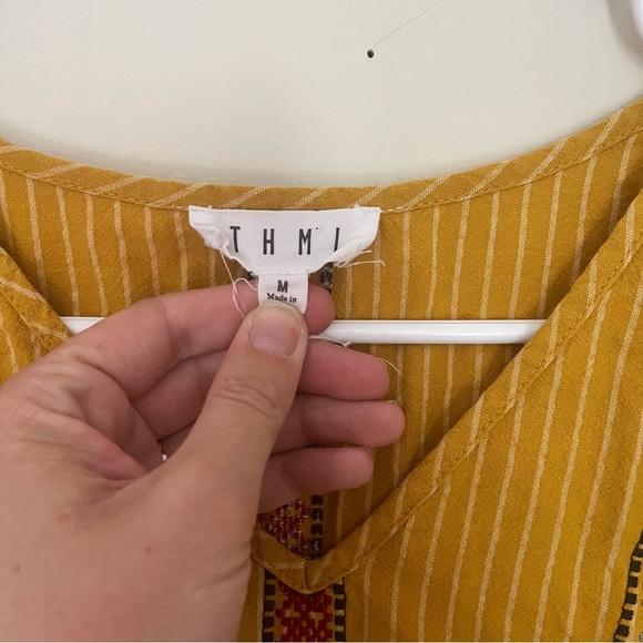 THML Mustard and Red Patterned Blouse - Picture 4 of 4